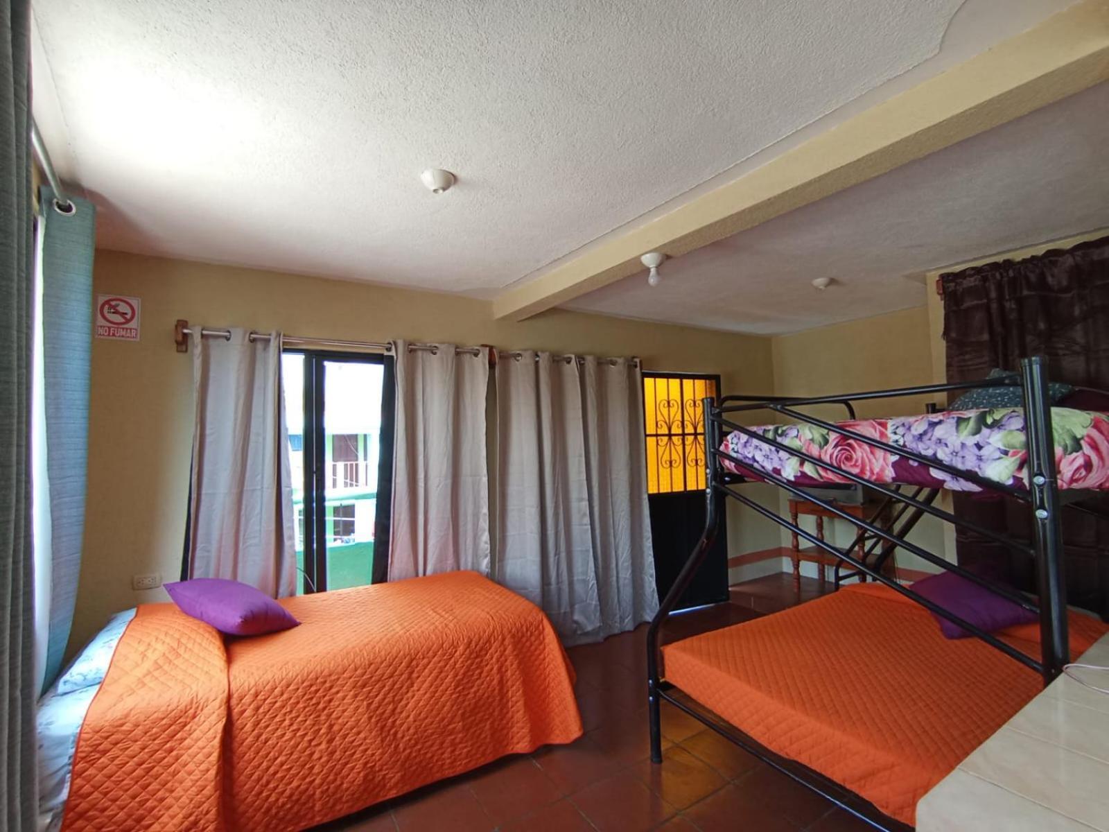 Hostal Sweet Dreams Panajachel Rum bild